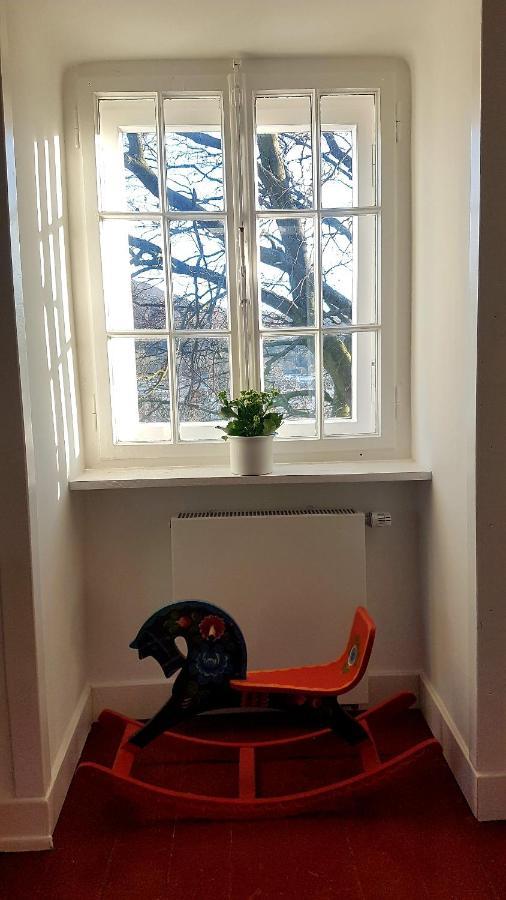 Mansard-Wohnung in Villa 2 Schlafzr, 85 m2, bis 4 Gäste ,Ferien- und Monteurwhg, Haustier möglich Hagen  Exterior foto